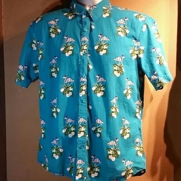 American Rag Christmas Flamingo Floral Print Button Up Shirt Short Sleeve - Picture 3 of 6
